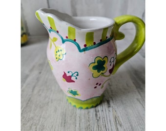 Cupcakes cartwheels hodges creamer mini flower spring vintage