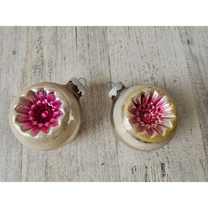 Vintage glänzender Brite Radko Sterneinzug rosa beflockt weiß gestreifte Kugel Mercury Glasornament