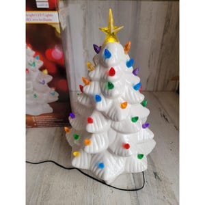 Mr Christmas nostalgic light up porcelain tree Xmas decor