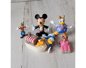 Mickey Mouse Clubhouse friends Pluto Donald Daisy Duck mini Mickey Mouse Goofy toy play