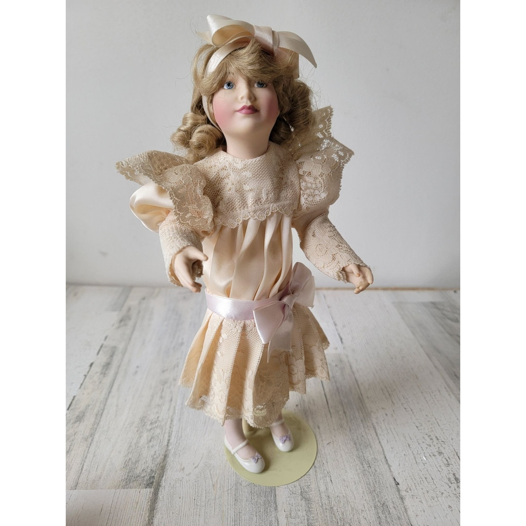 PETITE POUPEE NEUVE franklin heirloom doll slyvia natterer les jours 3 EUR 35,00 - FR
