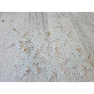 Vintage glitter witte sneeuwvlok ornament kerstboom