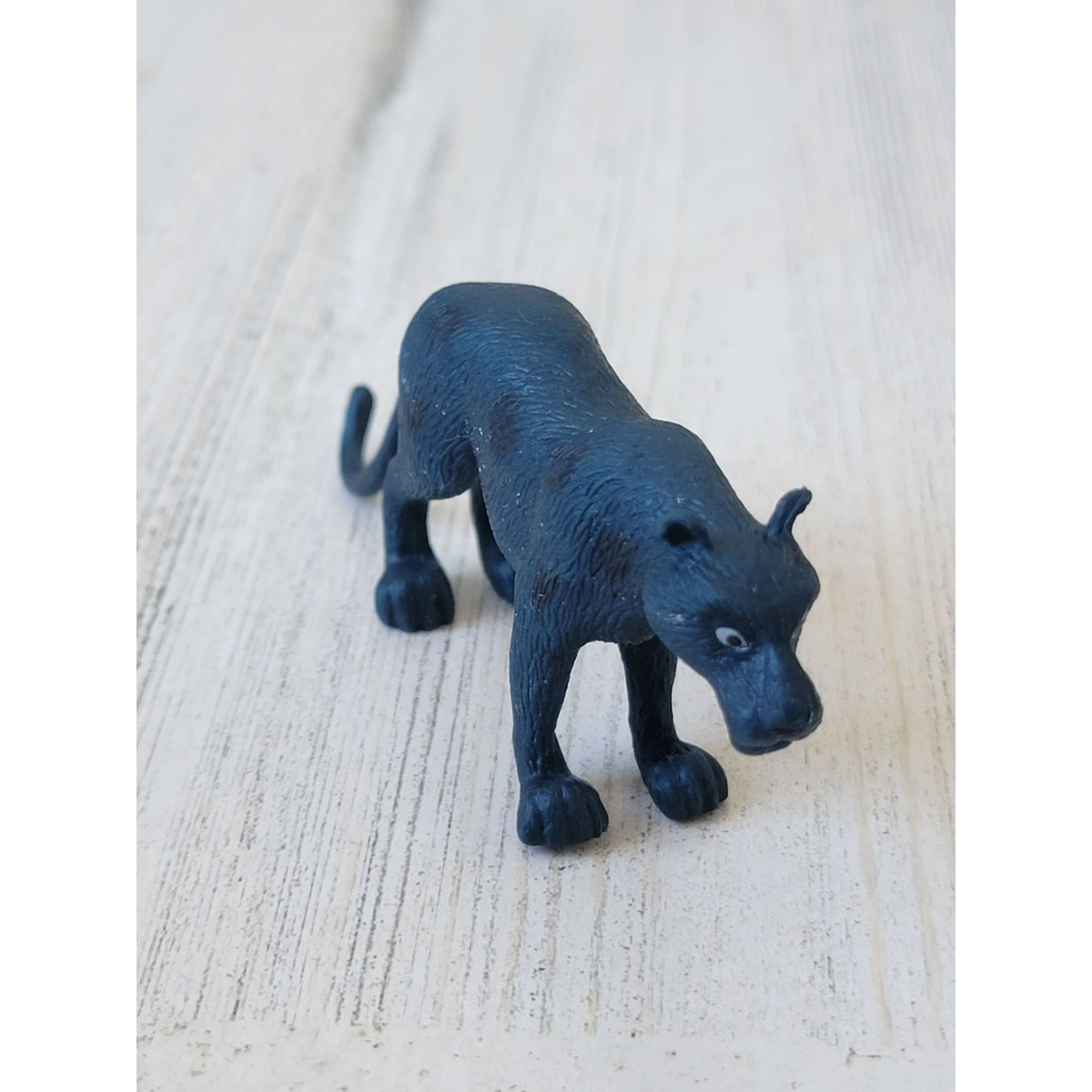 Black panther sales animal figure