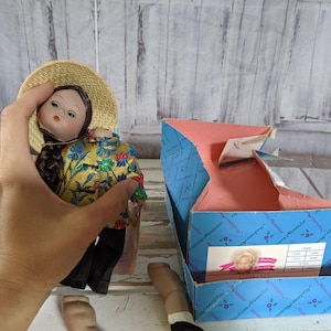 Madame Alexander China 572 Doll country