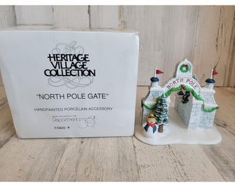 Dept 56 56324 AS IS North Pole gate heritage village collection xmas