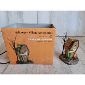 Dept 56 4024037 Dying to get in outhouse Halloween snow village