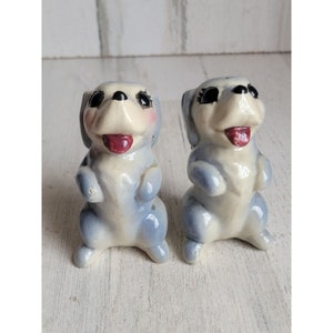 Vintage blue begging puppy dog ceramic salt pepper shakers