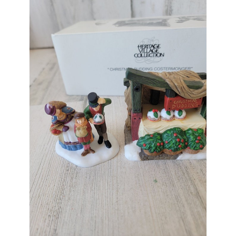 Dept 56 58408 Christmas Pudding Costermonger - Thumbnail 4