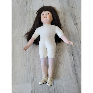 Vintage wind up AS IS girl porcelain doll collectible school girl