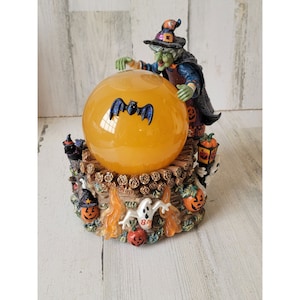 Halloween witch light up snow globe cauldron potion pumpkin ghost Crow