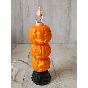 Unique pumpkin stack light bulb flicker Halloween figure