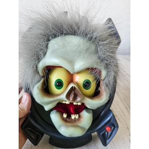 Gemmy scary screamer greeter animated zombie hanging Halloween prop decor vintage