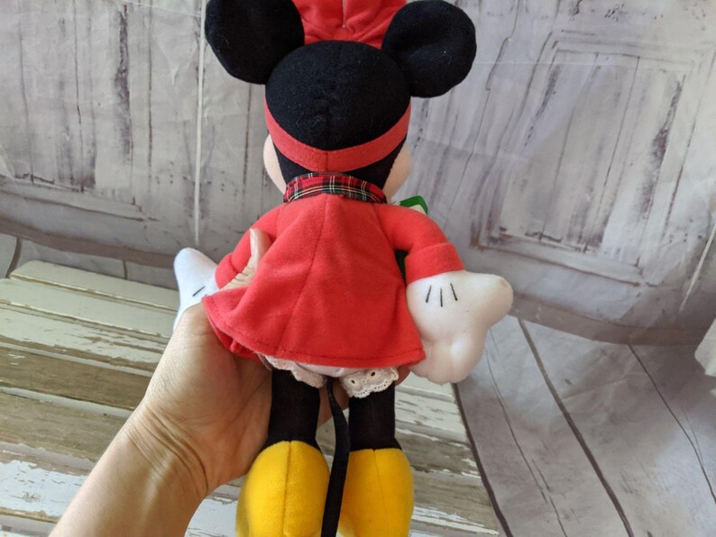 Vintage Minnie Mouse jordekorrar plysch juldekoration sällsynt vintage 14″ ljusljud bild 6
