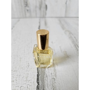 Tatiana perfume - Etsy 日本