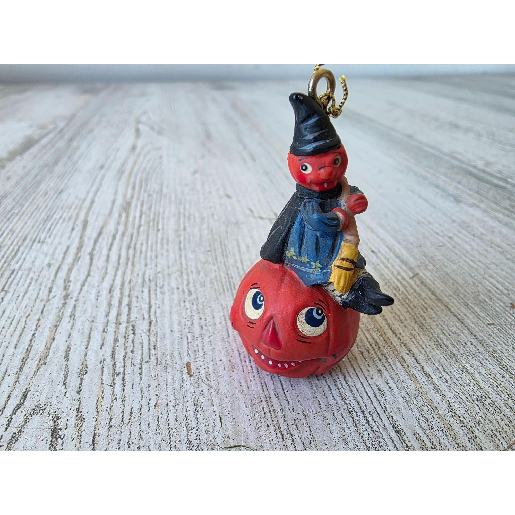 Dept 56 Polliwoggs Mini Pumpkin Witch Ornament Halloween Shabby