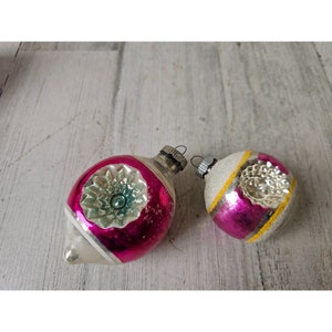 Radko glänzend Brite Doppel rosa Einzug Tropfen beflockt Merkur Glas Ornament Set Weihnachtsbaum Reflektor