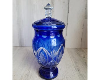 ¿Checo? ¿Vidrio vintage azul tallado? Pequeño tarro recipiente de cristal pequeño