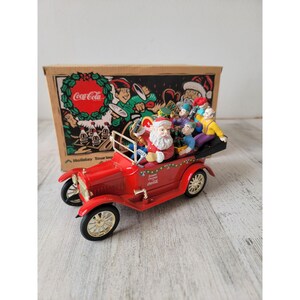Coca-Cola 1998 Santa&#39;s Maxwell touring car Xmas elve decor collectible
