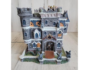 Lemax AS IS Castle on spooky Hill Halloween Village accessory animated