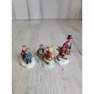 Family sledding children sled village accessory xmas set
