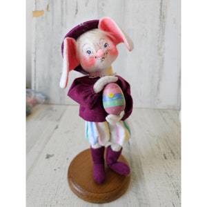Annalee dancing bunny Easter egg spring decor 2002 vintage Xmas tree