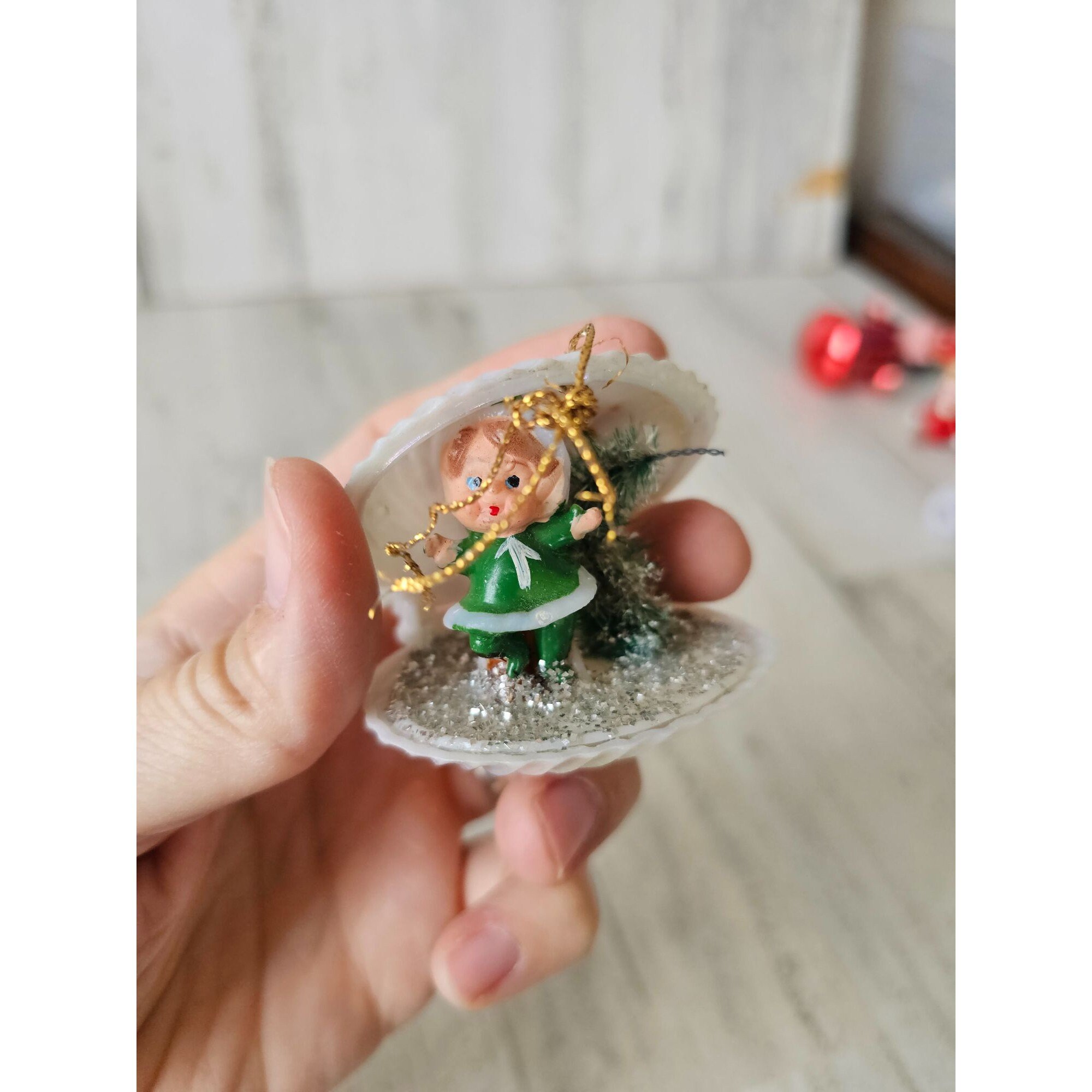 Antique Elf Clam Shell Ornament Diorama Pixie Tree Sparkle Xmas Vintage ...