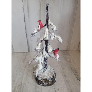Pazifischer Rand schneebedeckten Baum rot Kardinalvogel Weihnachtsdekor