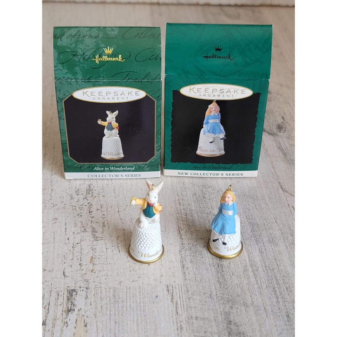 Hallmark Alice in Wonderland Rabbit Miniature Thimble Ornament