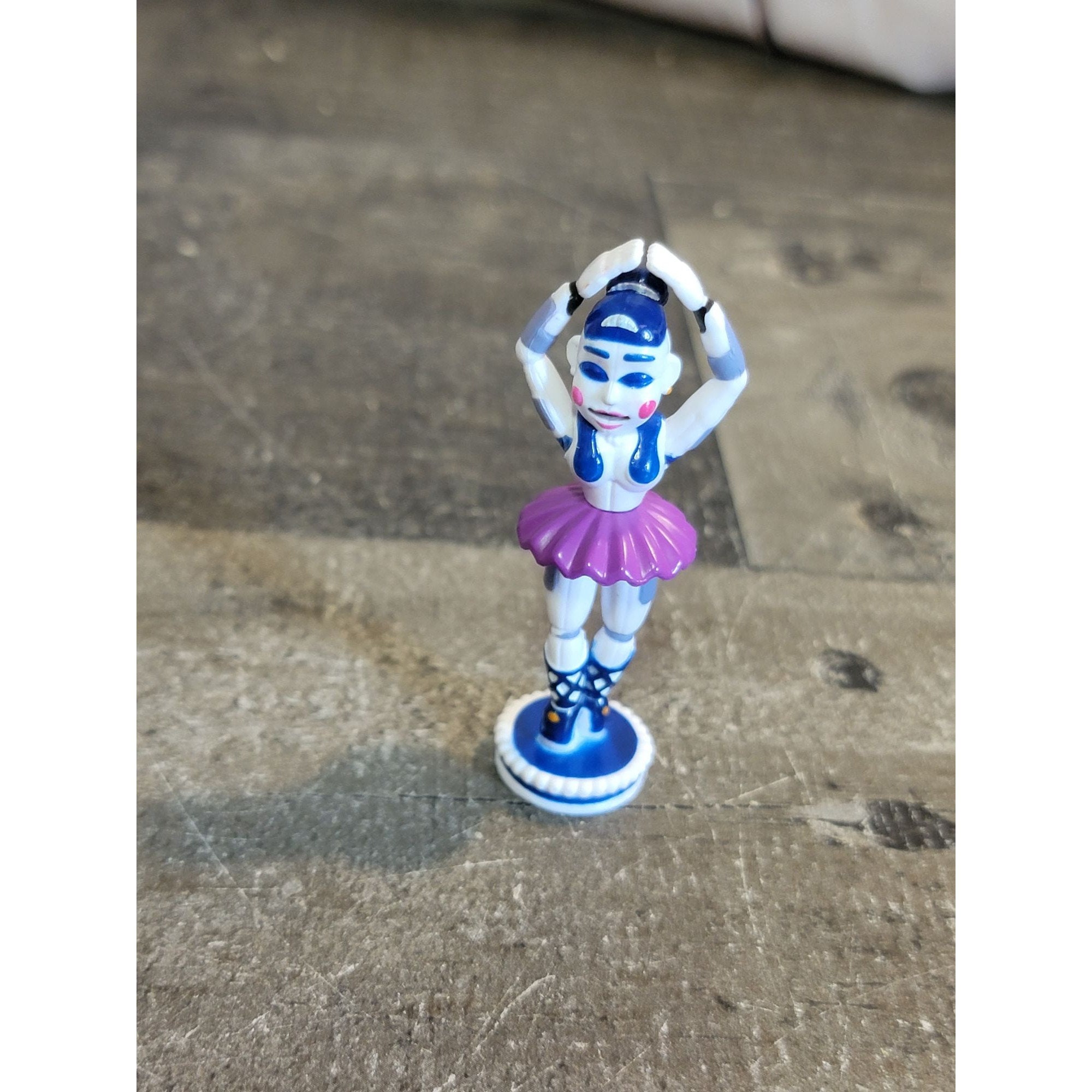 FNAF Five Nights At Freddy´s Ballora 9 mexican toy action figure  Animatronics