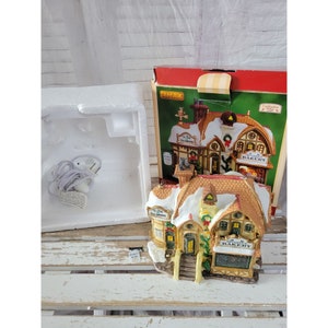 Lemax devaney's bakery tea shop store village accessory Xmas decor