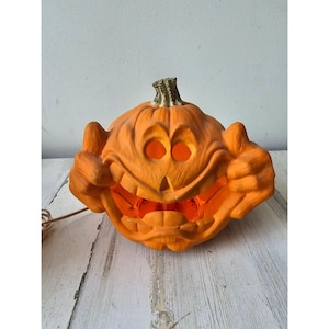 Gemmy light up pumpkin jack-o&#39;-lantern Halloween fall decor