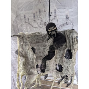 Hanging mini grim reaper table Halloween prop