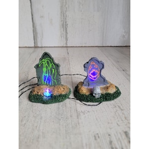 Lemax backlit tombstones pumpkin Grim Reaper spooky town accessory