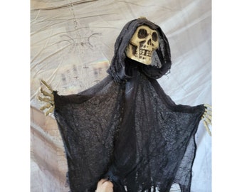 Mini Grim reaper skeleton poseable lawn home Halloween decor