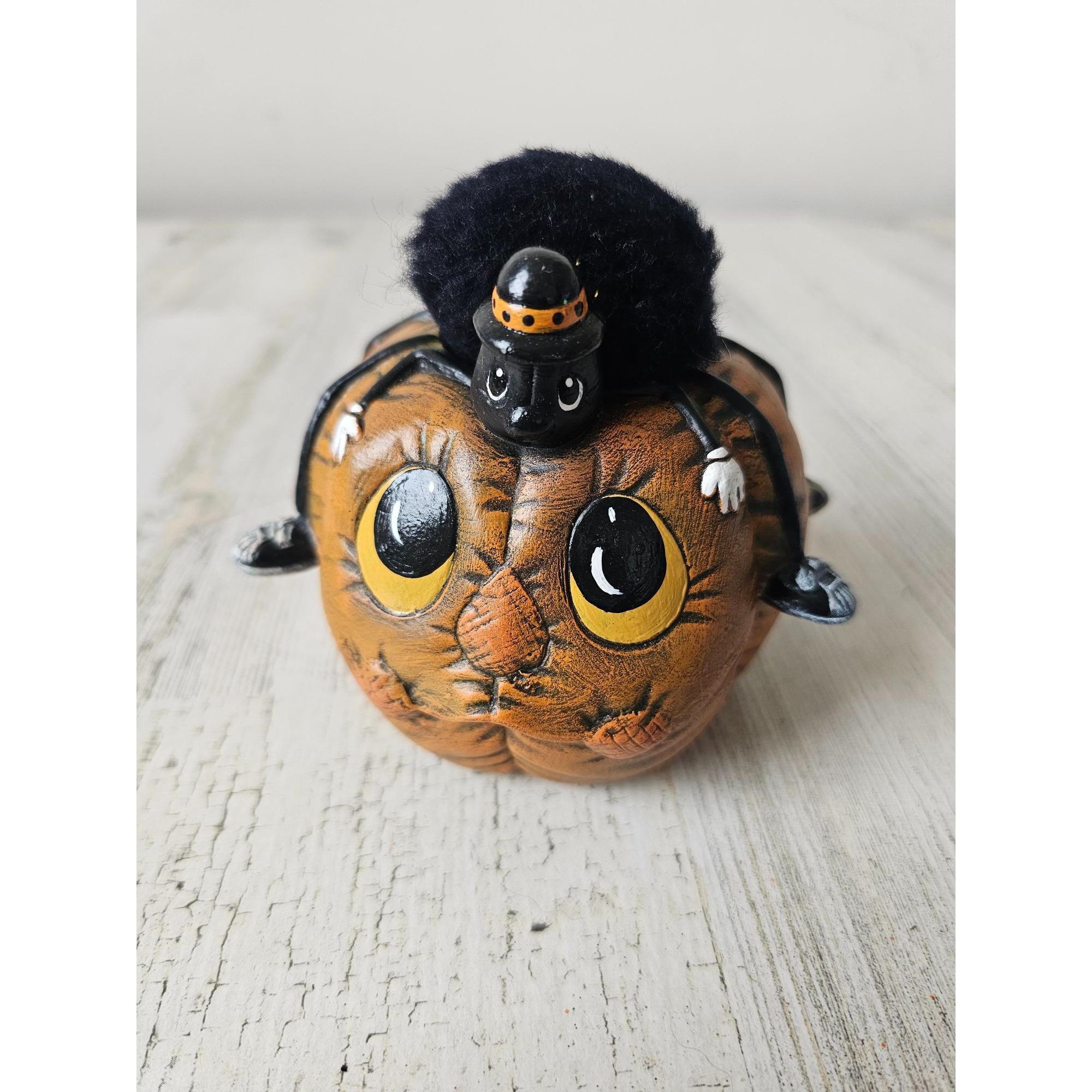 Dana's 1998 Pumpkin Ceramic Spider Jack-o'-lantern Halloween Decor