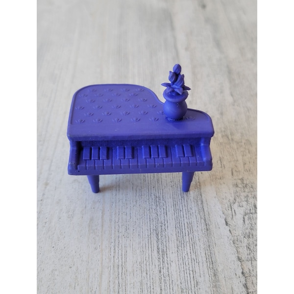 Purple grand piano flower doll accessory toy figure