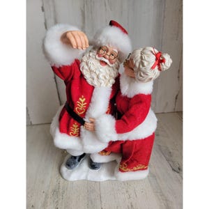 Clothtique possible dreams a home like no other Mistletoe Mrs Mr Claus xmas