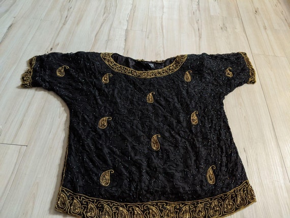 Jewel Queen vintage women’s medium top rhinestone