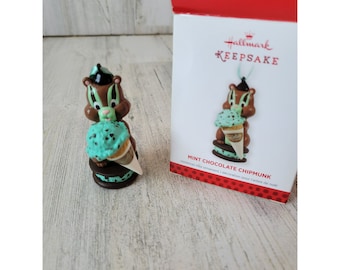 Hallmark mint chocolate chipmunk ice cream ornament Xmas holiday tree