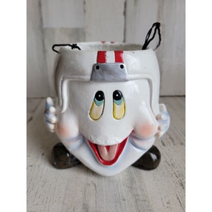 Wisconsin Badgers football trick or treat vintage basket candy Halloween ghost