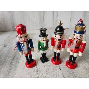 Vintage nutcracker ornament soldier set red green