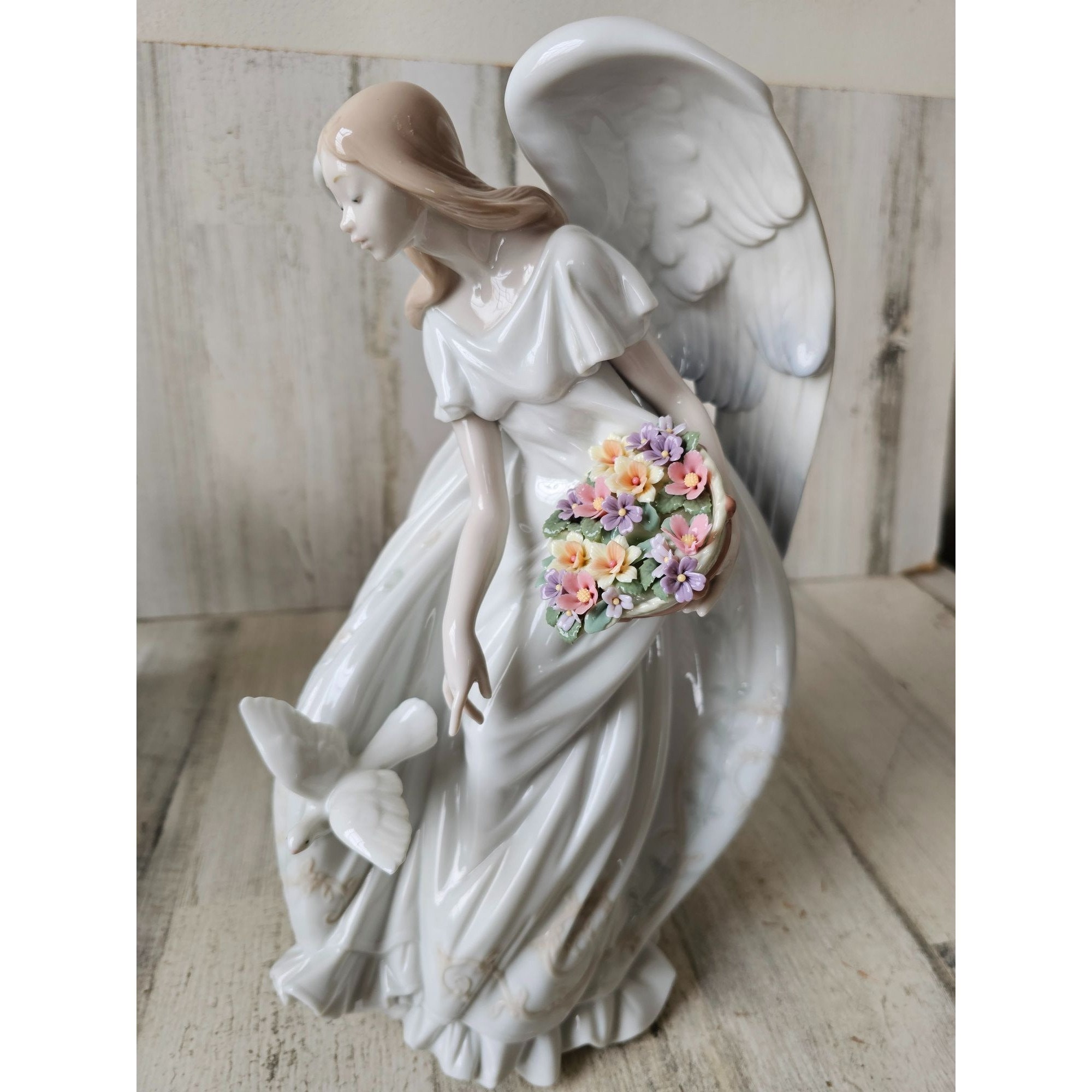 Lladro Flowers of Peace 1867 RARE Angel Girl Basket Dove Piece