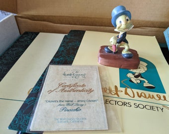 Wdcc Pinocchio crickets the name Jiminy 1993 figurine collectors society set