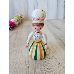 Decarlini? vintage maiden figural cook chef baker ornament lady Italian Italy Xmas tree