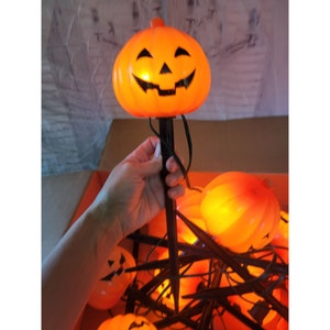 Pumpkin pathway lights Halloween jack-o&#39;-lantern decor