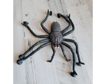 Lot De 100 Fausses Araignées En Plastique – Réalistes Pour Halloween – Farces Et Décorations Effrayantes – 1,2 X 2 Cm