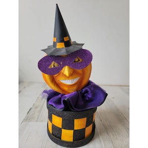 Unique Jack O&#39;Lantern Jester jack in box Halloween home decor figure