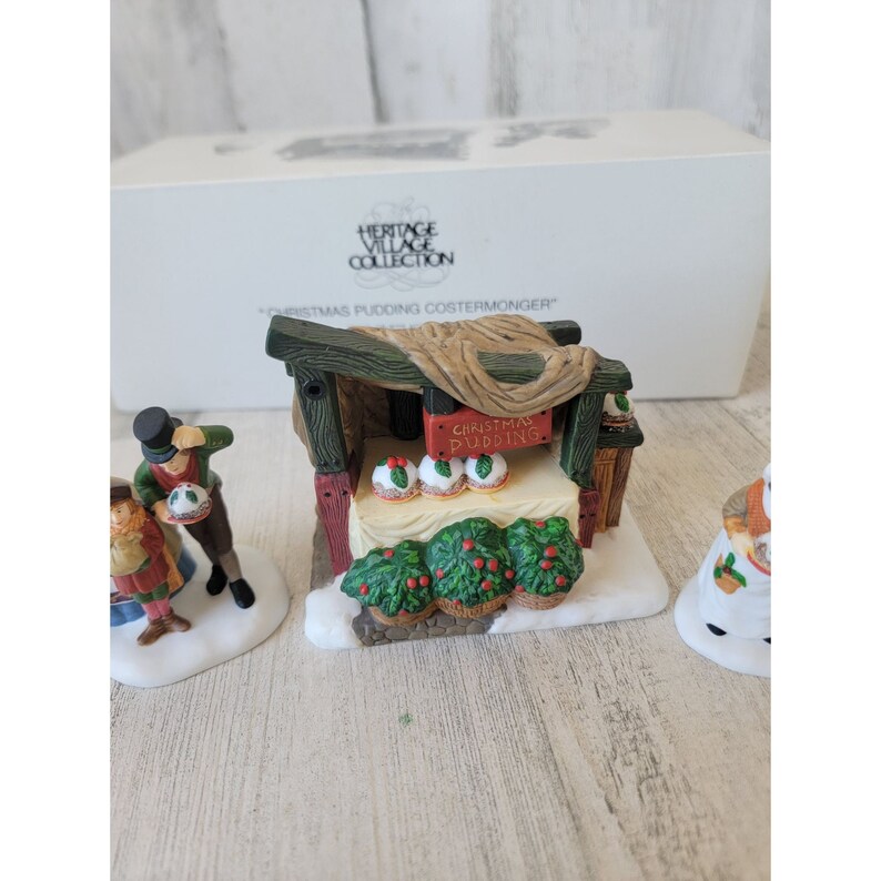 Dept 56 58408 Christmas Pudding Costermonger