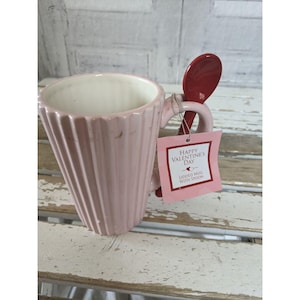 Kohl&#39;s Happy Valentine&#39;s Day mug spoon set new