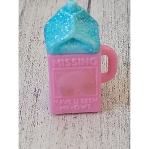 Missing cat mini milk carton doll accessory toy figure